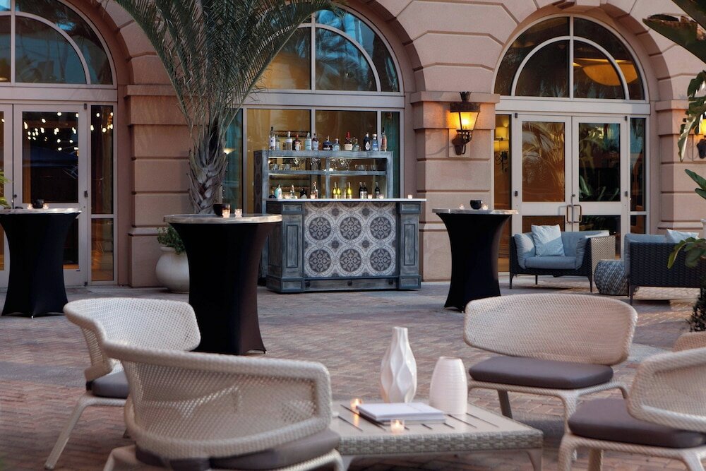 Фото Renaissance Tampa International Plaza Hotel