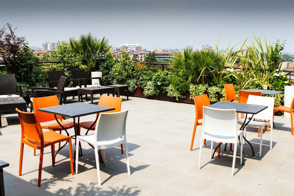 Фото Nuova Opera Rooms