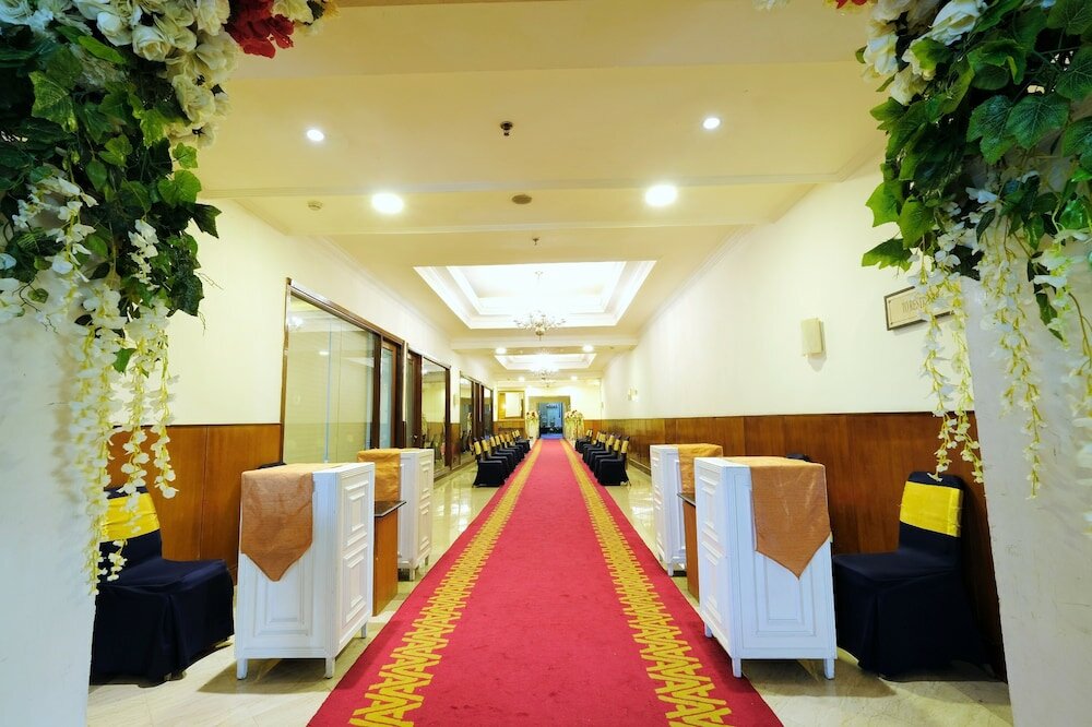 Фото Aryaduta Makassar