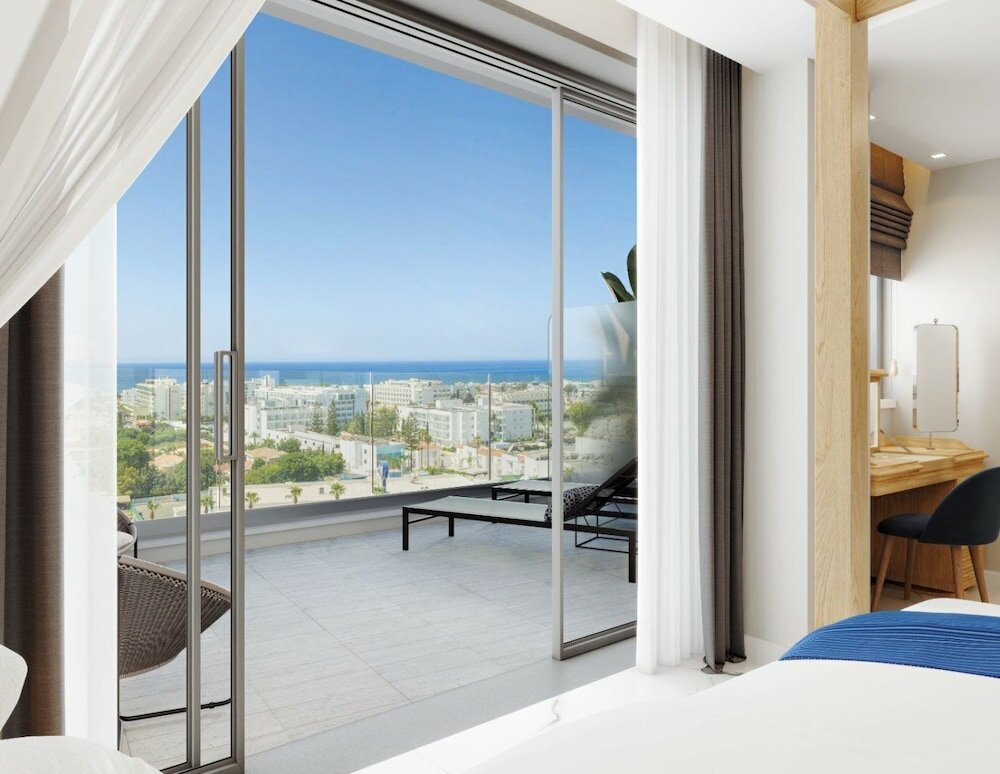 Фото Amanti, MadeForTwo Hotels – Ayia Napa