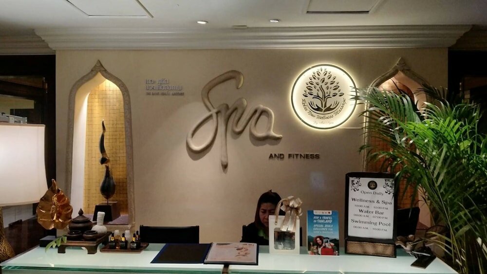 Фото The Davis Bangkok Hotel