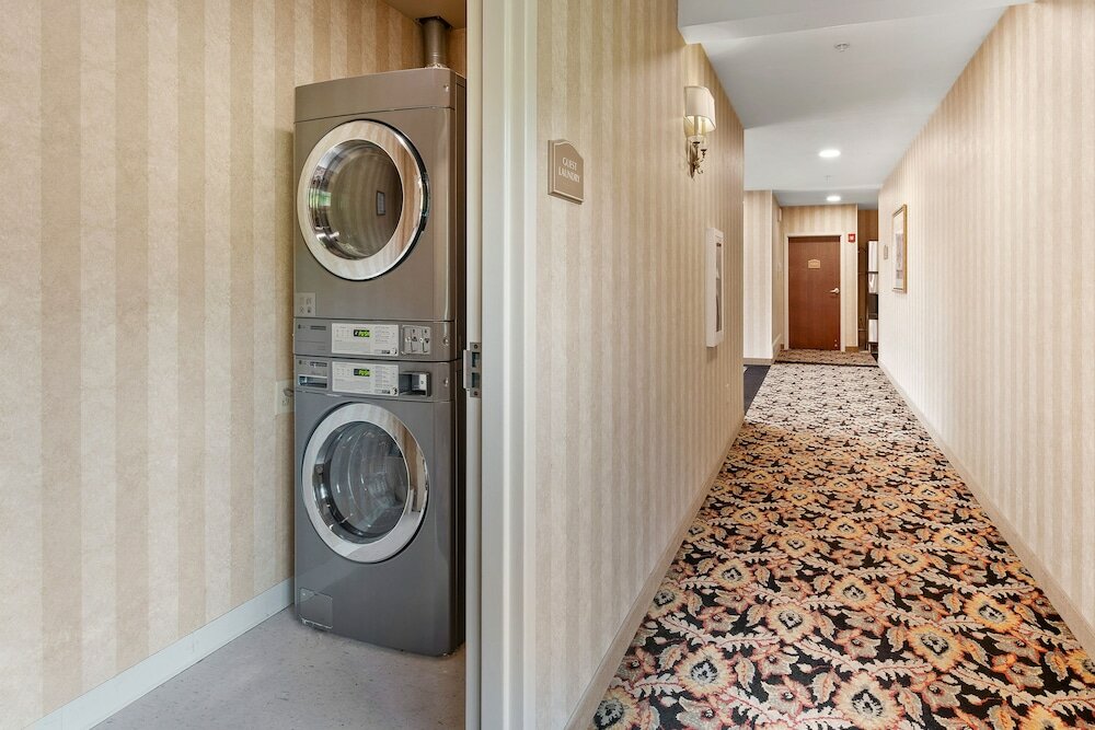 Фото English Inn of Charlottesville