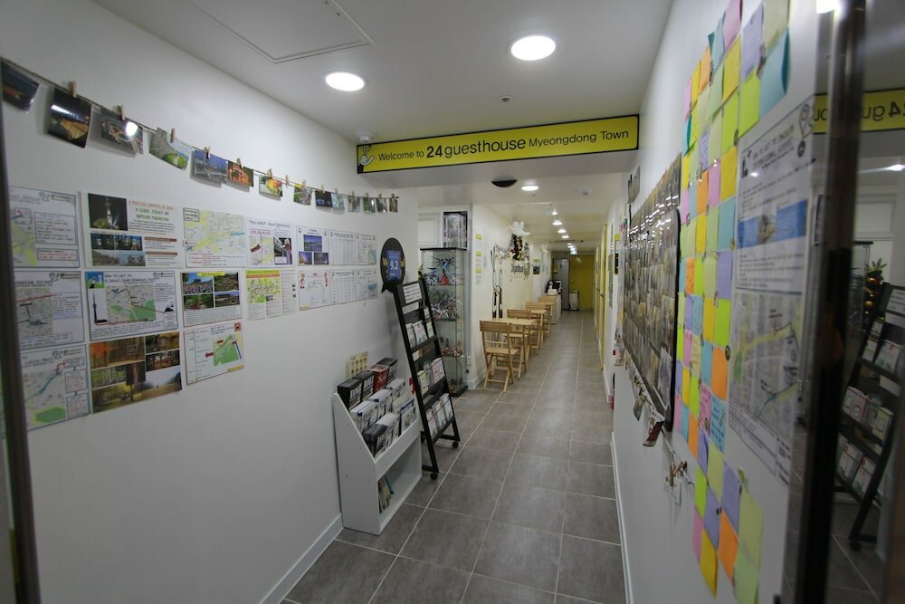 Фото 24 Guesthouse Myeongdong Town