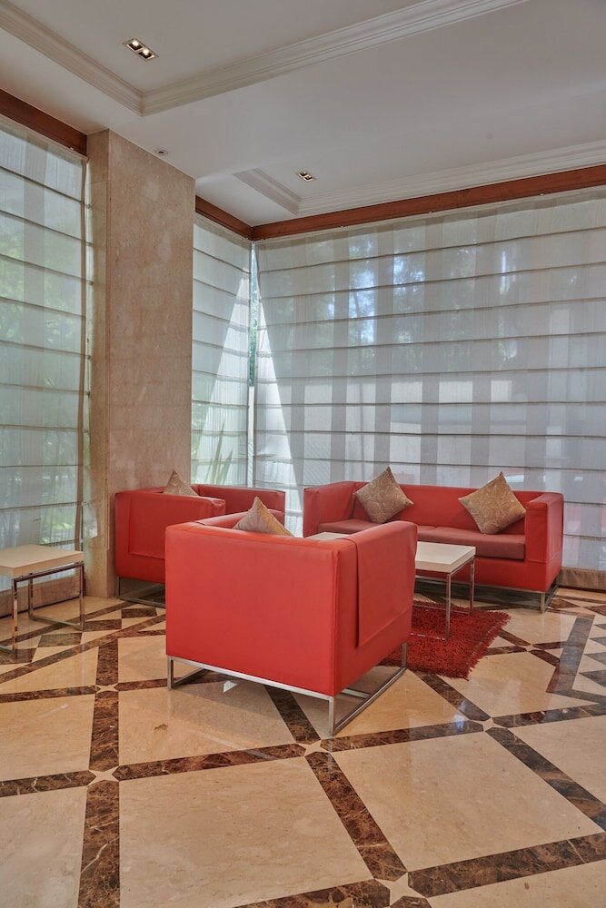 Фото Hotel Residency Andheri