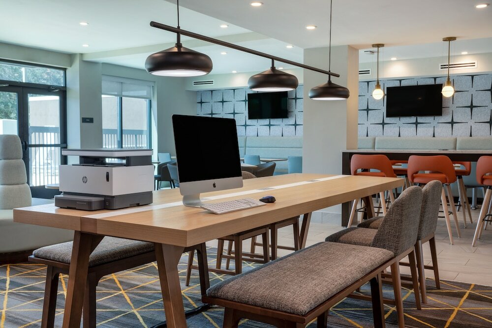 Фото Holiday Inn Tampa North