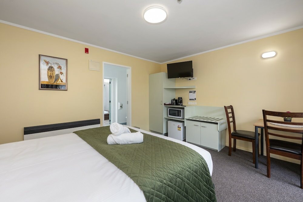 Фото Fenton Court Motel