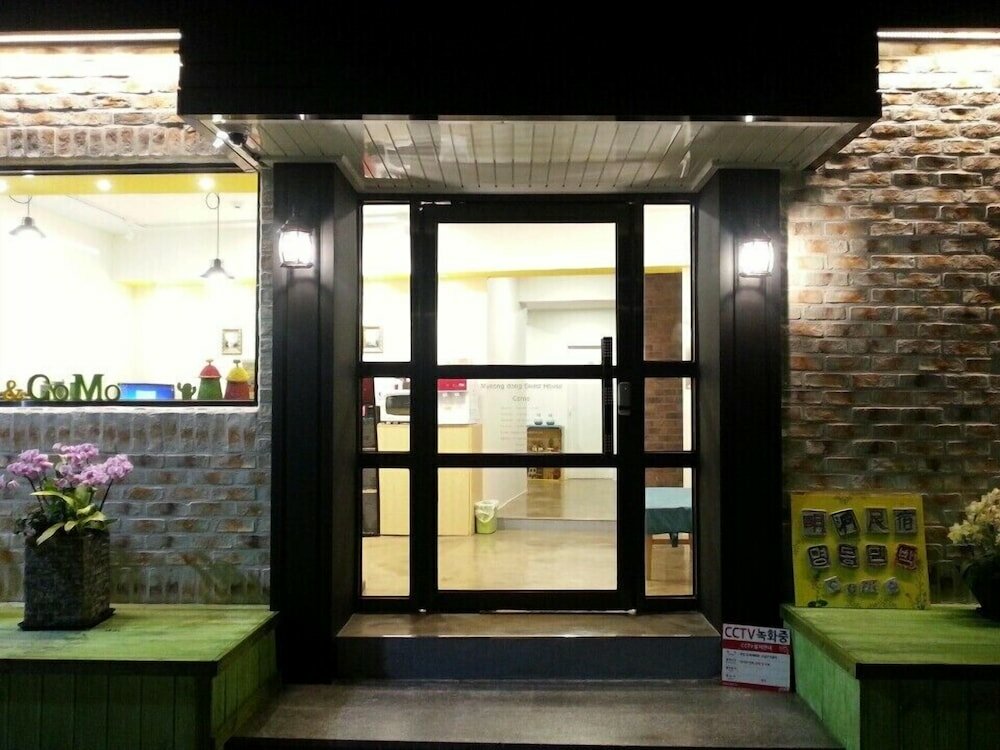 Фото Myeongdong Guesthouse Como