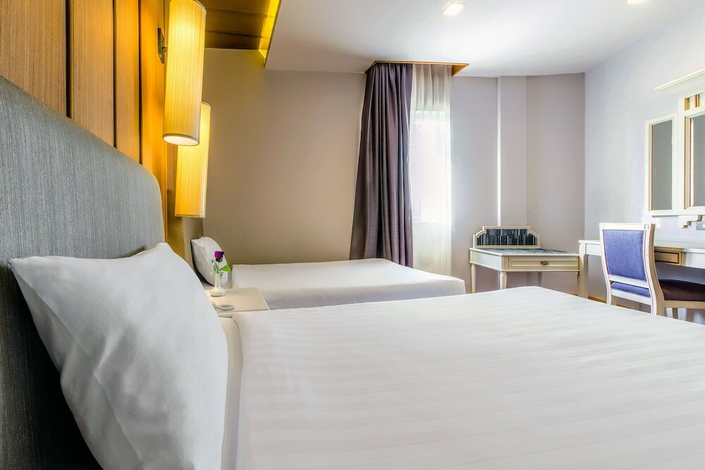 Фото Royal Rattanakosin Hotel