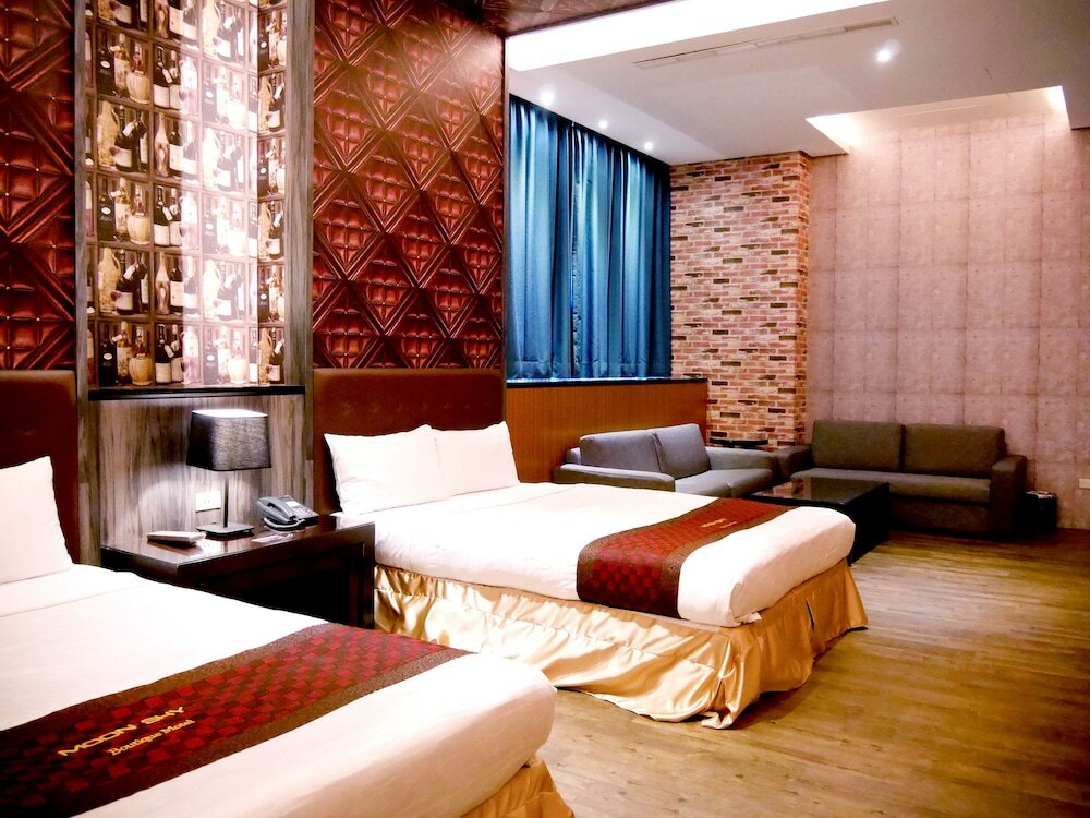 Фото Moonshy Boutique Motel