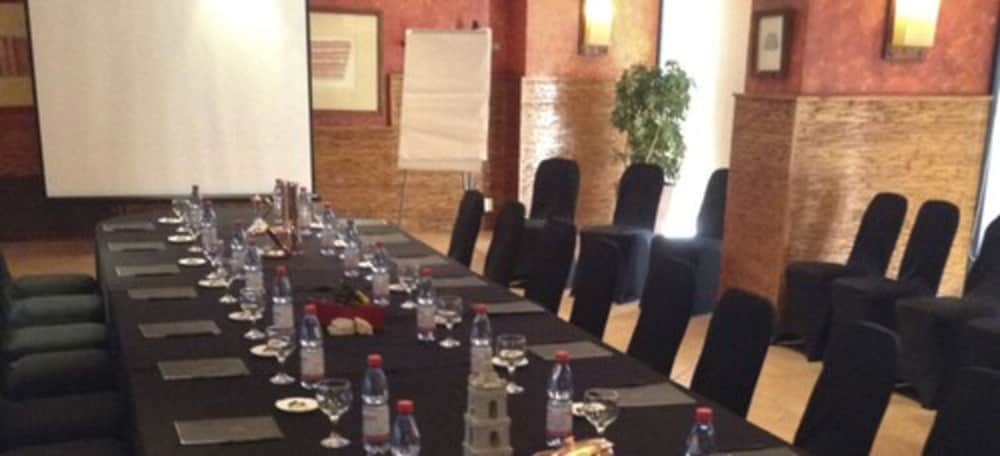 Фото Park Hotel Calama