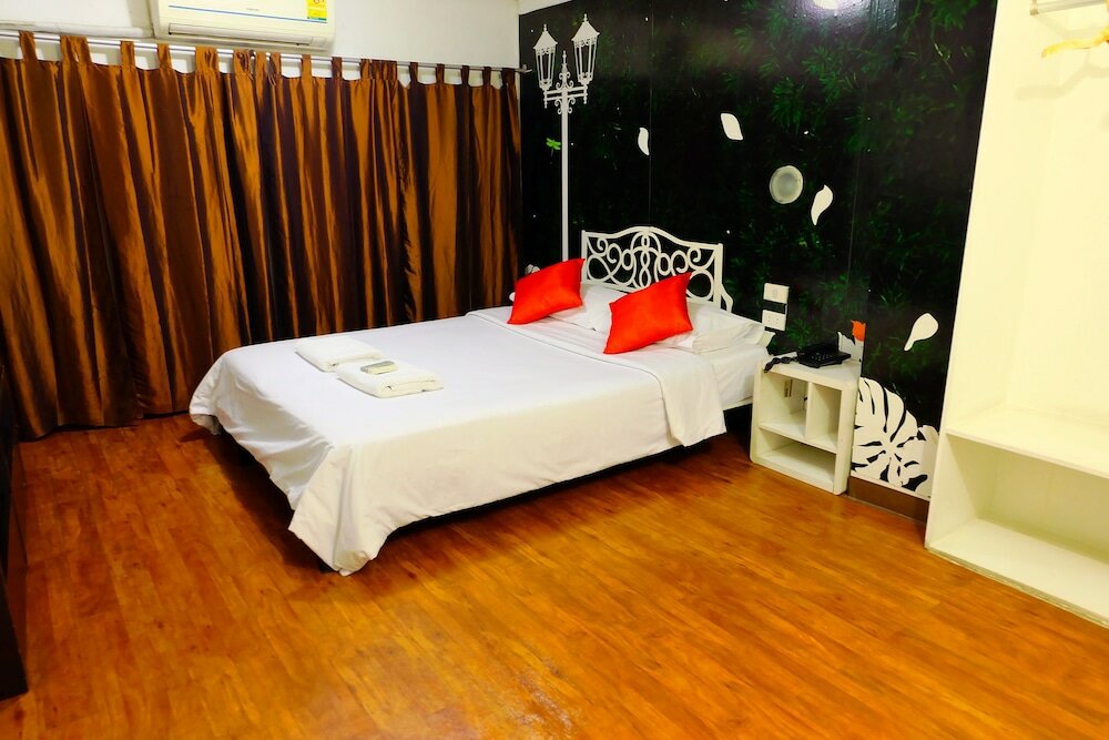 Фото Take A Nap Hotel