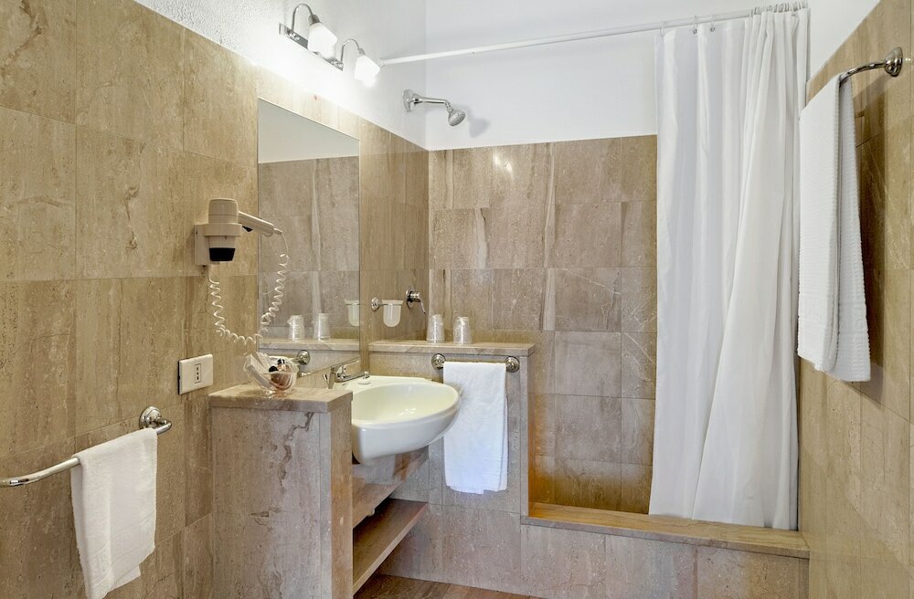 Фото Colonna Palace Mediterraneo