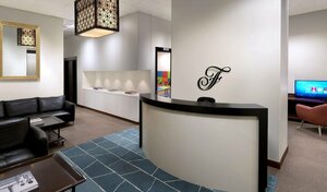 Fairmont The Palm (Dubai, Jumeirah, Palm Jumeirah, The Palm, Galinios at Fairmont), hotel