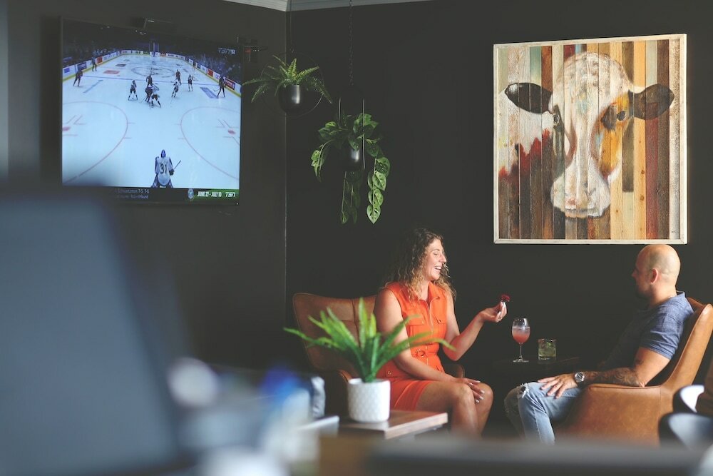 Фото Oceanfront Suites at Cowichan Bay