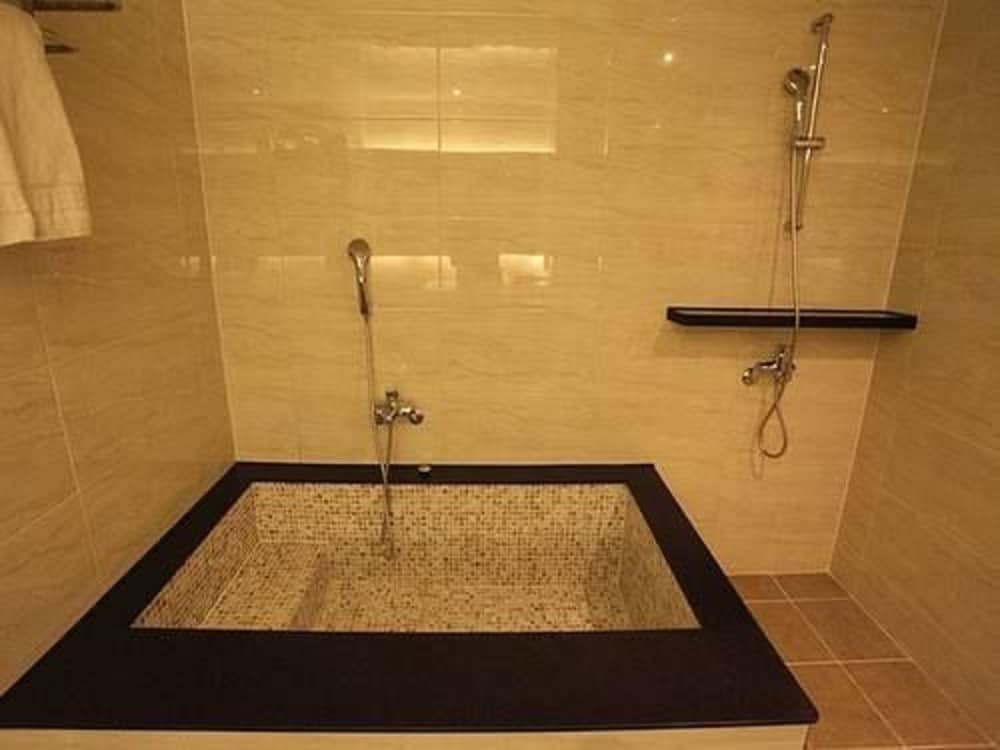 Фото Designers Hotel The Rich