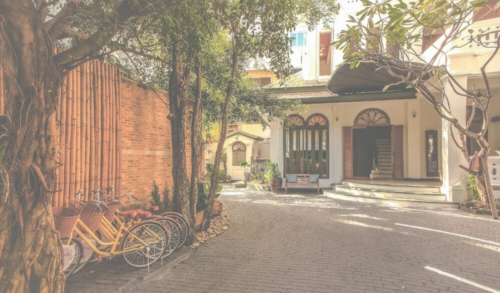 Фото Yesterday Hotel