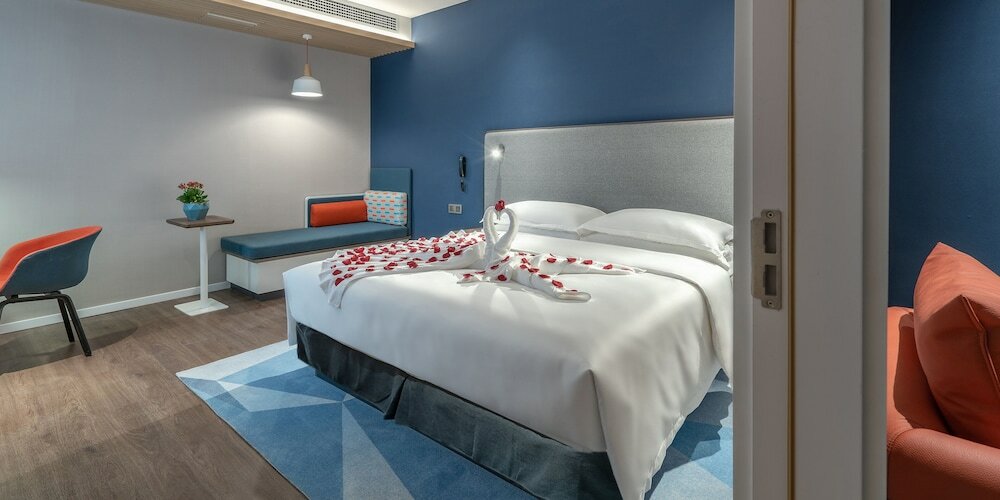 Фото Holiday Inn Express Changsha South Railway Station, an Ihg Hotel