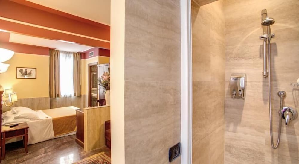 Фото Aurelius Art Gallery Smart Hotel