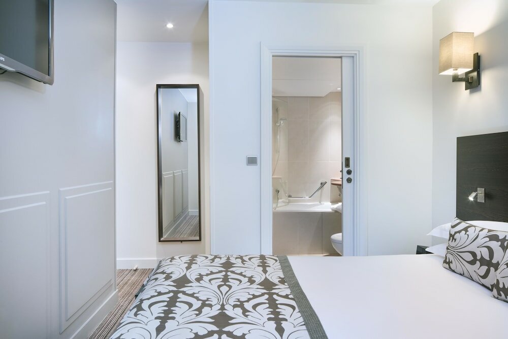 Фото Hôtel Paris Louvre Opéra