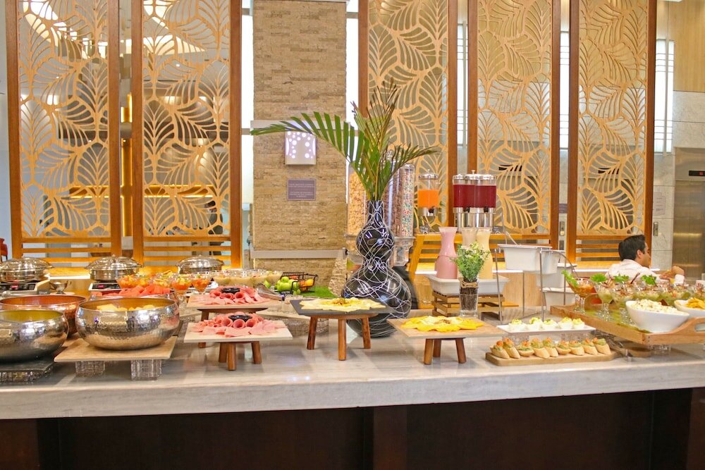 Фото Courtyard by Marriott Guayaquil