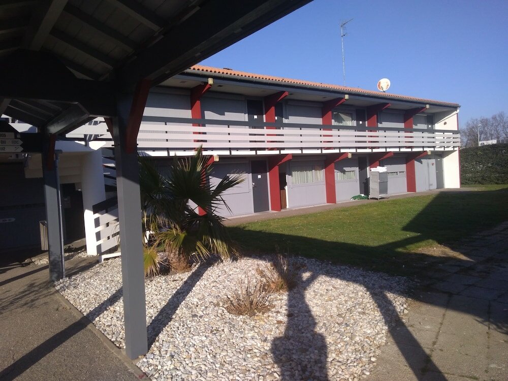 Фото Kyriad Bordeaux - Mérignac Aéroport