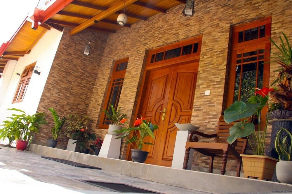 Фото Serenity Hill Oasis