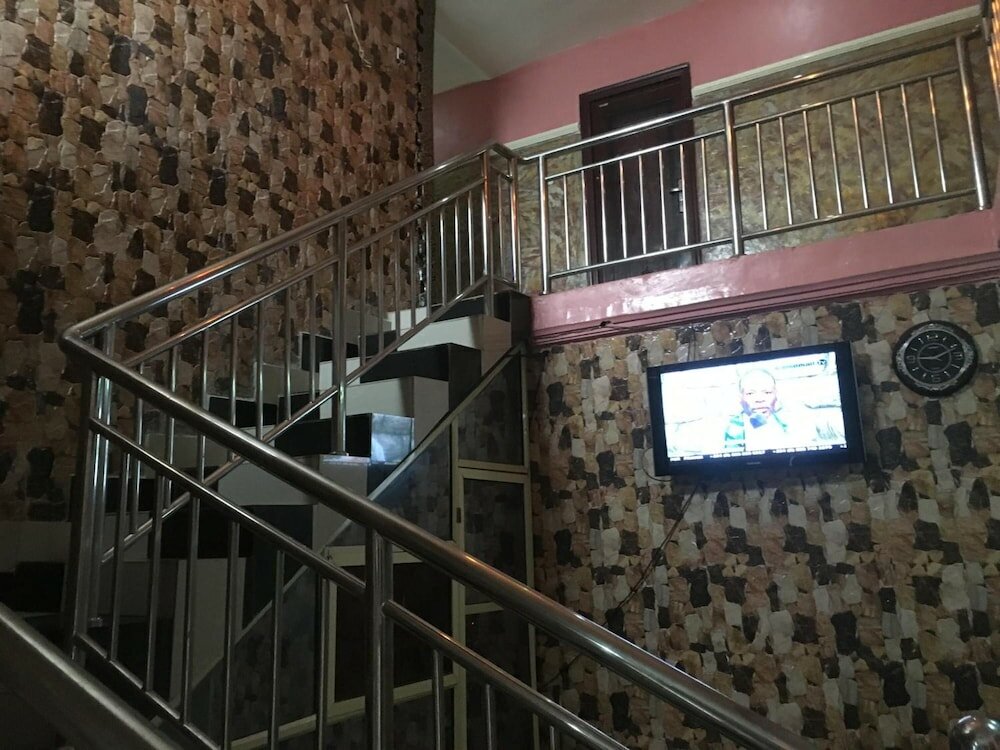 Фото Marble Hill Hotel