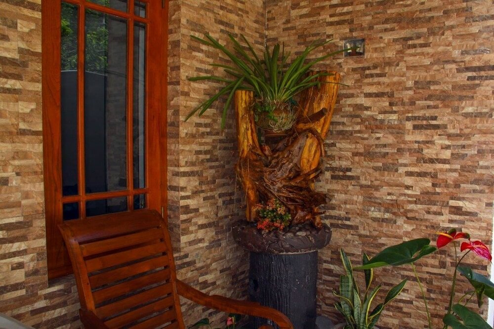 Фото Serenity Hill Oasis