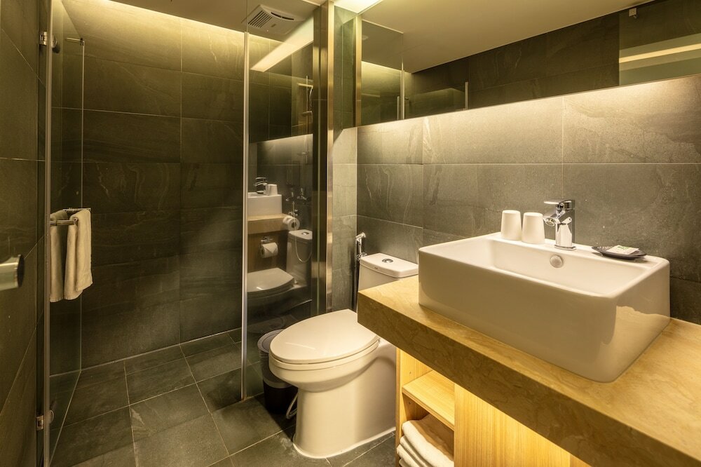 Фото Goodmore Hotel