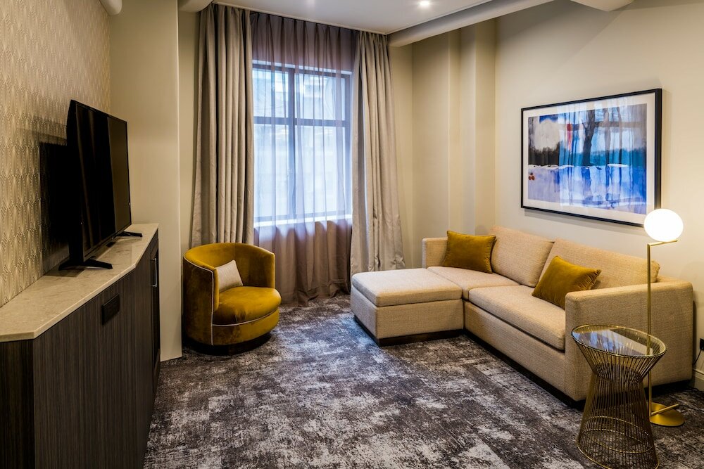 Фото Doubletree by Hilton Wellington