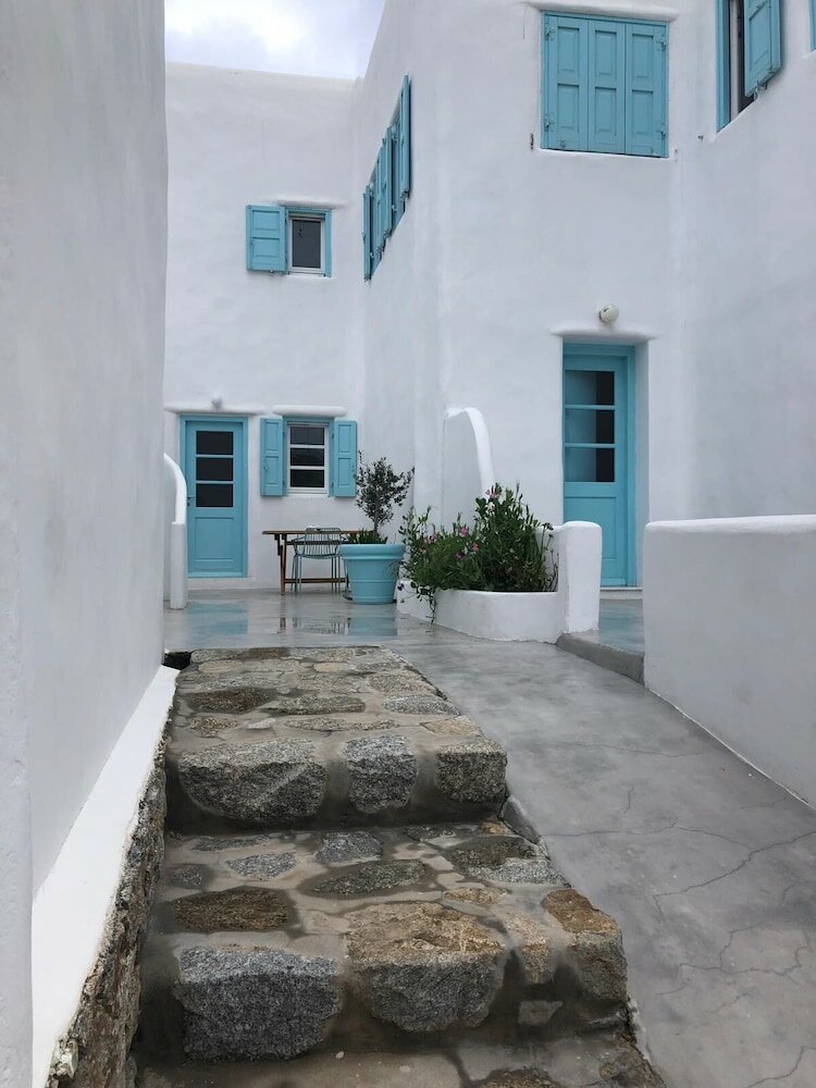Фото Mykonos Moussa Suites