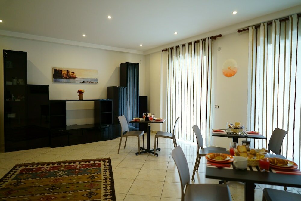 Фото B&b Welcome Inn Napoli