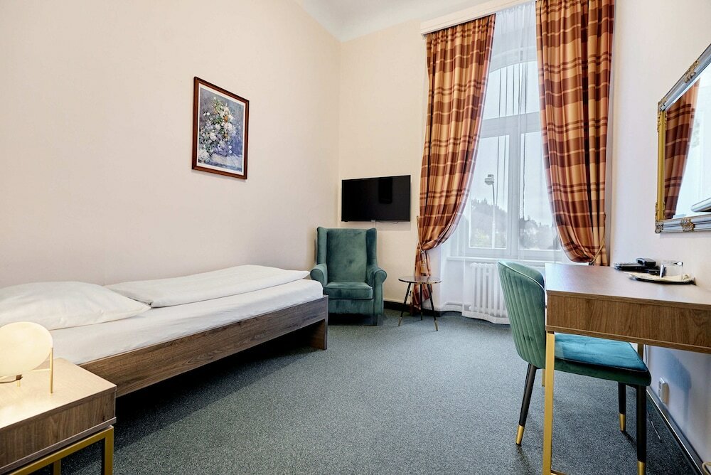 Фото Hotel Maxim