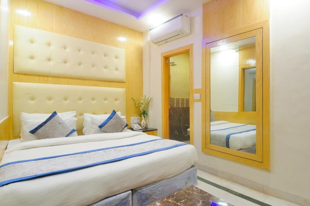 Фото Hotel Karlo Kastle by Sushant Travels