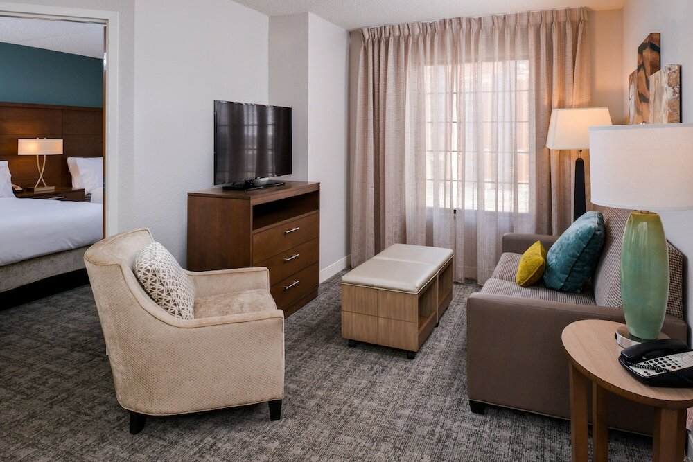 Фото Staybridge Suites Indianapolis Downtown - Convention Center, an Ihg Hotel