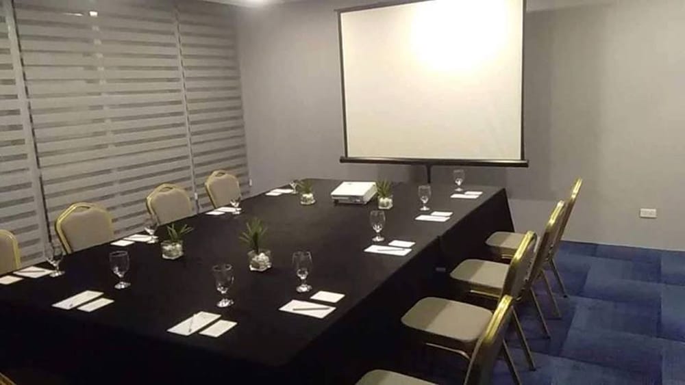 Фото Amethyst Boutique Hotel Cebu