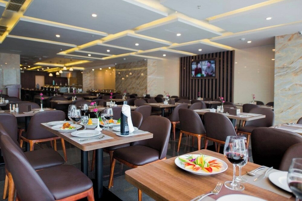 Фото Atlantic Nha Trang Hotel