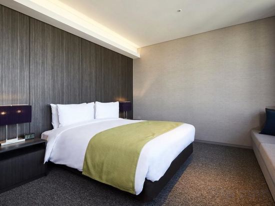 Фото Nine Tree Premier Hotel Myeongdong II