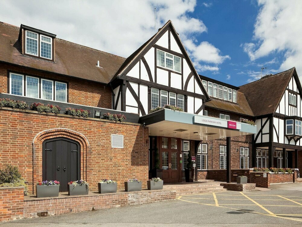 Hotel Mercure Leeds Parkway Hotel, England, photo