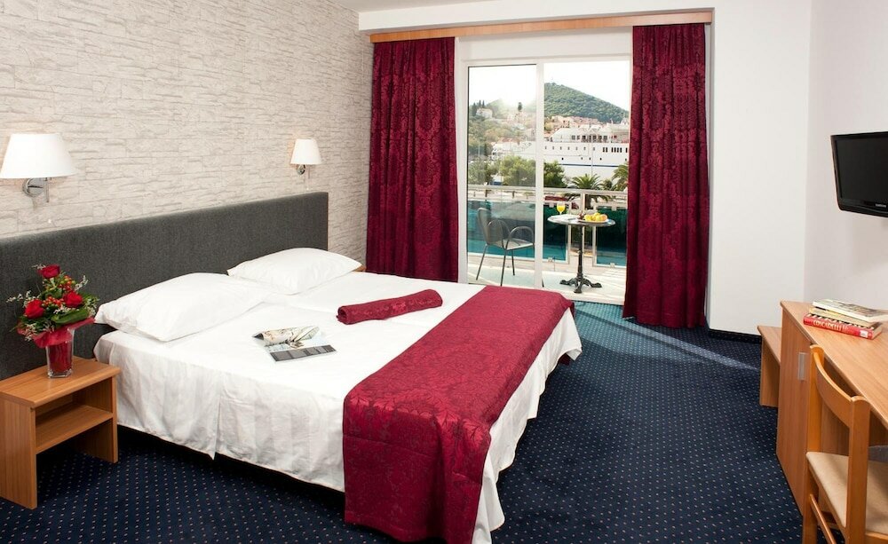 Фото Hotel Petka