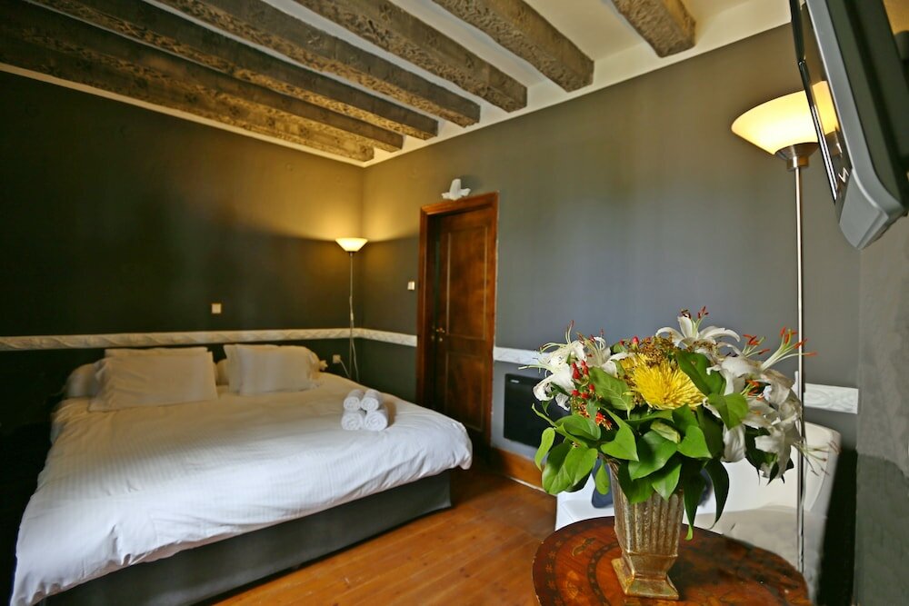 Фото Archontika Karamarlis