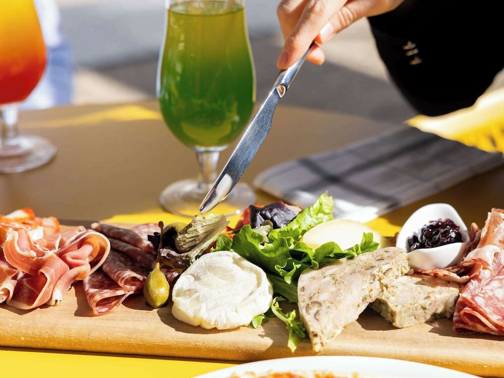 Фото Ibis Bordeaux Centre Meriadeck