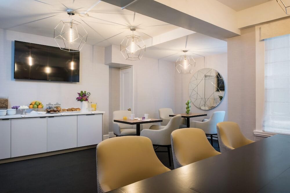 Фото Inn At Union Square