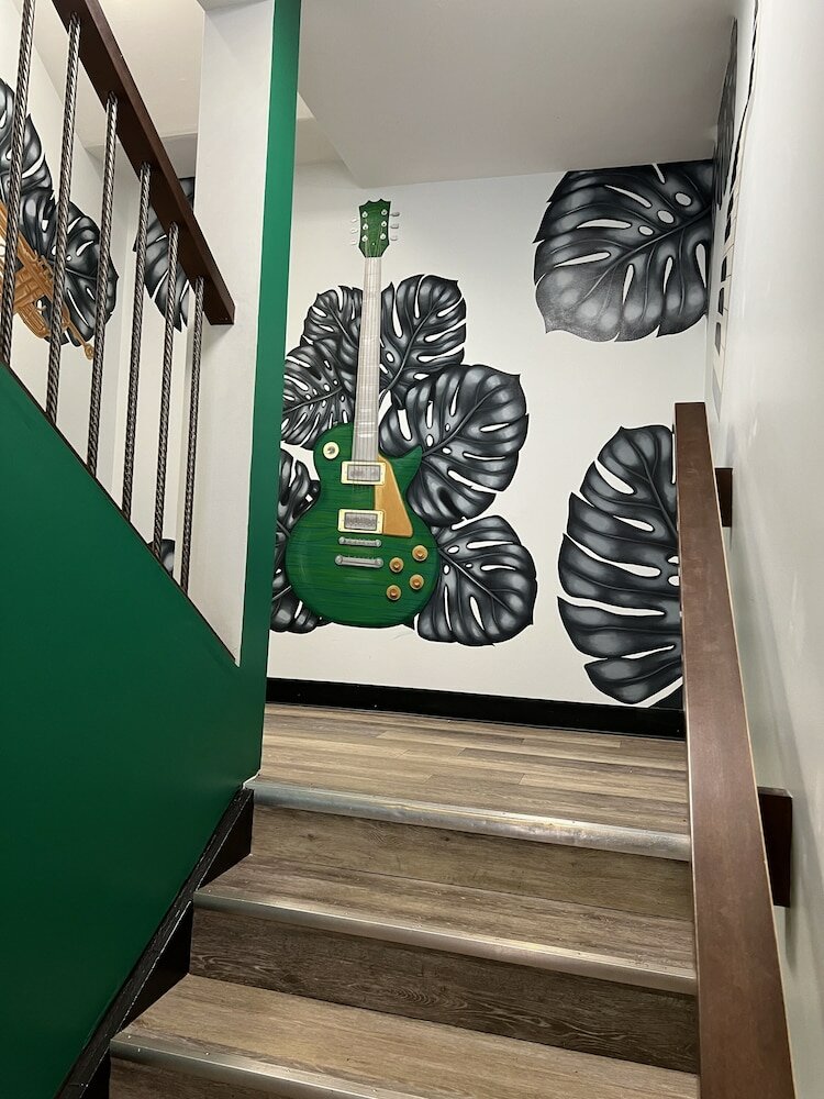 Фото Commercial Hotel