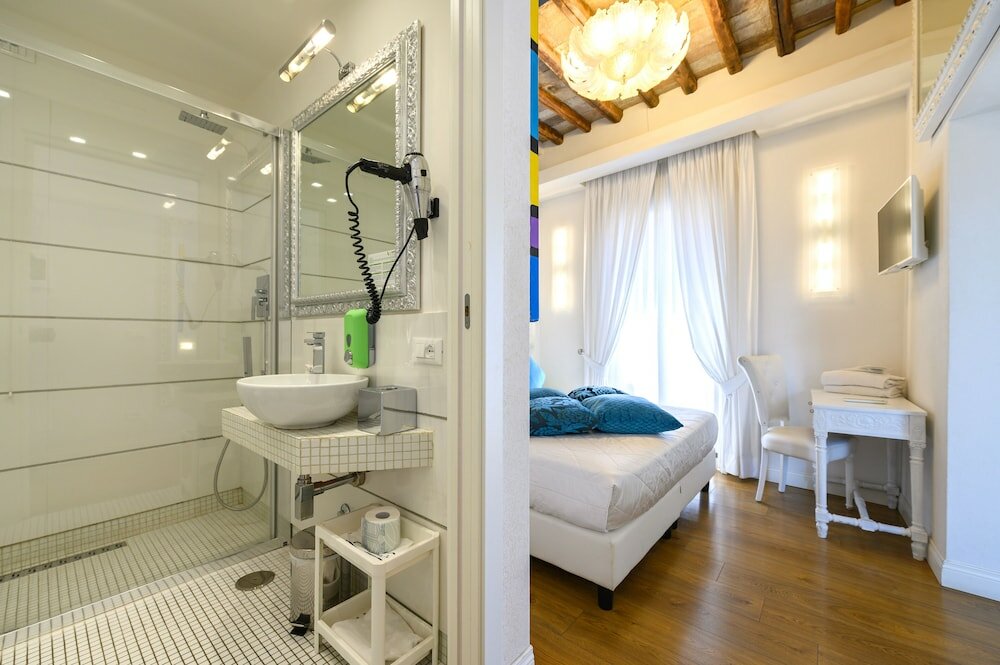 Фото Domus Spagna Frattina Prestige Suite