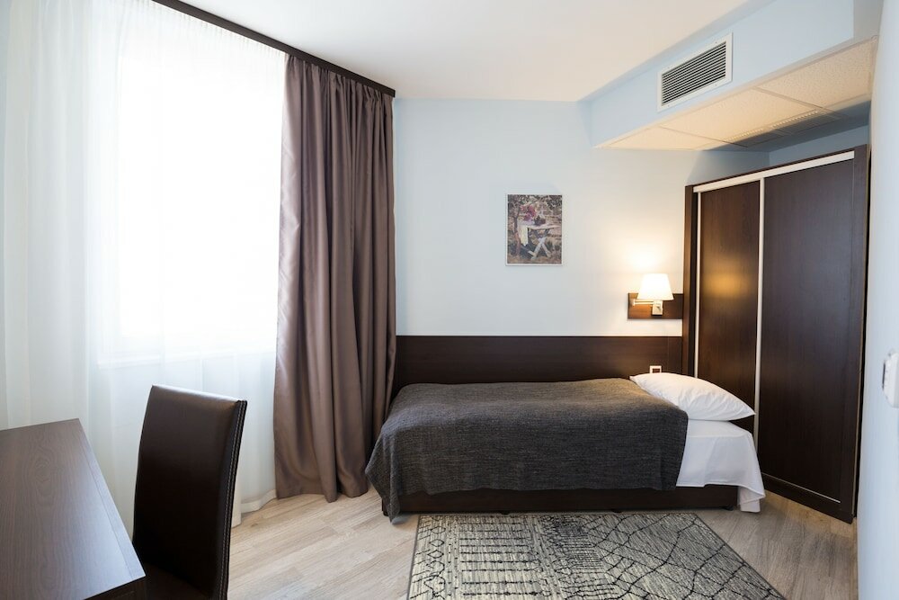 Фото Grami Hotel Sofia