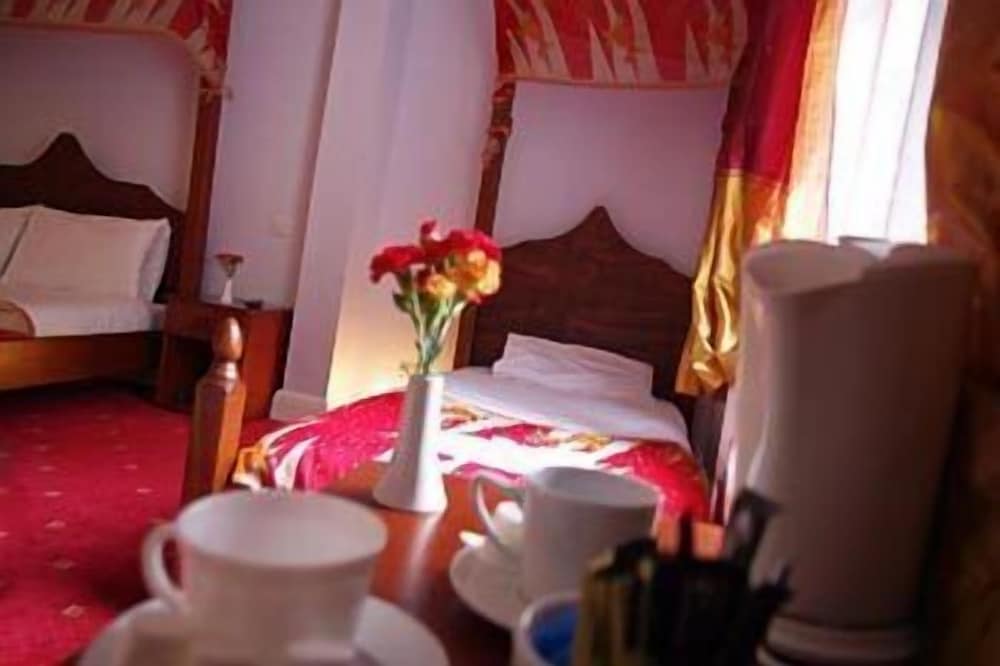 Фото Islington Inn