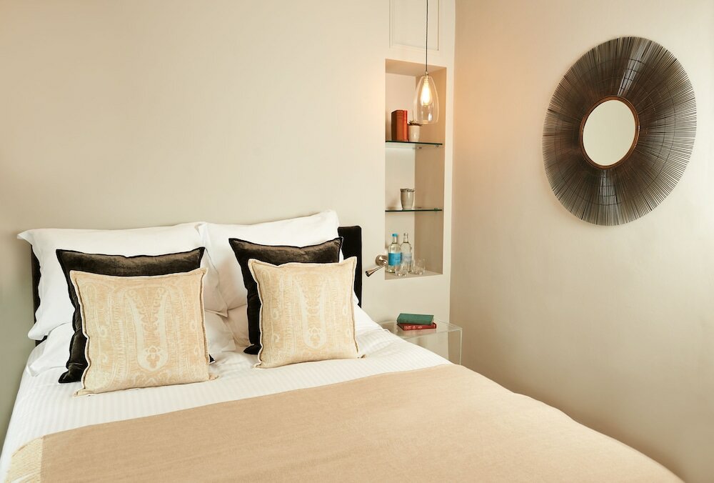 Фото The Bull and The Hide