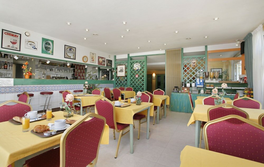 Фото Sure Hotel by Best Western Dole