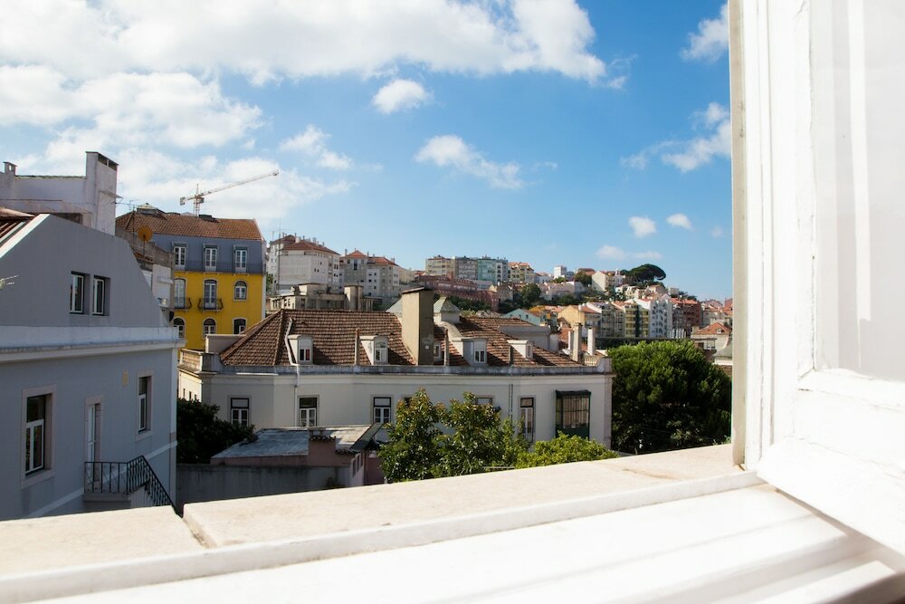 Фото Sant Jordi Hostels Lisbon
